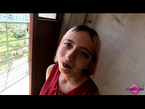 ❤️ Student Sensual Sucks A Stranger in the Outback - Cum Fuq Wiċċu ❌ Porn ta' kwalità lilna ❌️❤